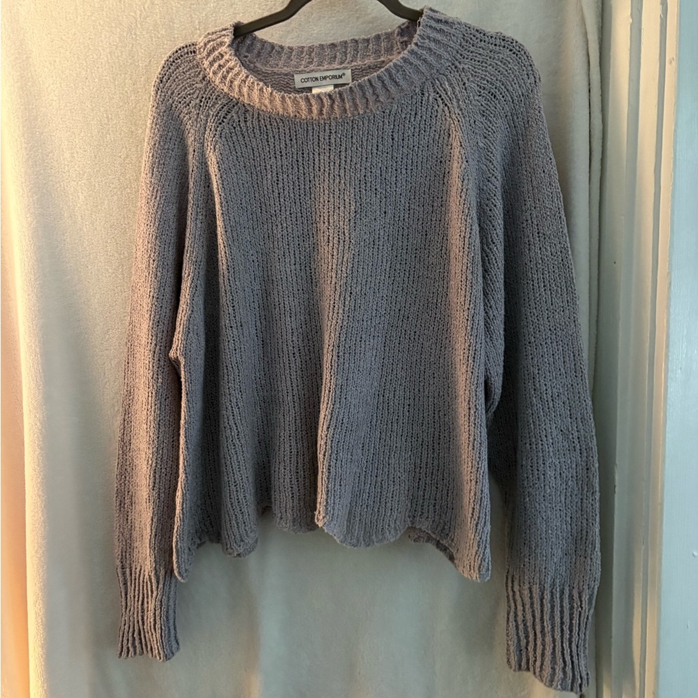 Cotton Emporium Heathered Gray Crew Neck Sweater